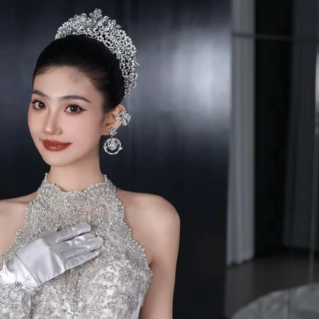 17393 ete新娘婚嫁饰品重工蝴蝶珍珠皇冠主纱婚礼仪式头饰轻奢