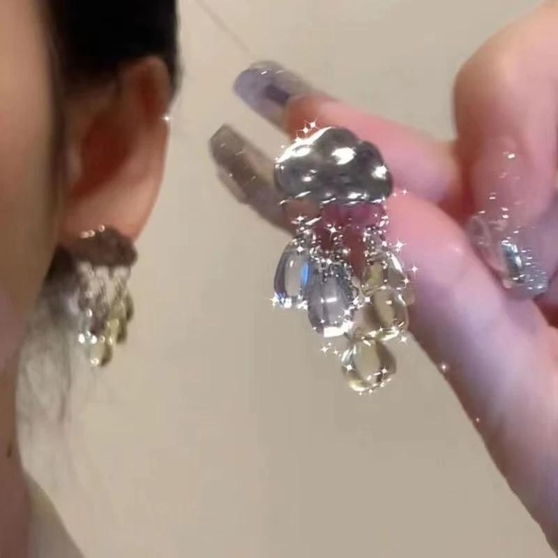 彩色雨滴~森系少女雨天云彩云朵流苏如意锁耳环琉璃水滴耳饰