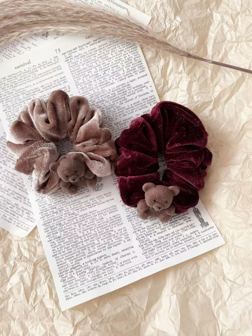 东大门温柔时尚丝绒小熊简约大肠圈发圈A199