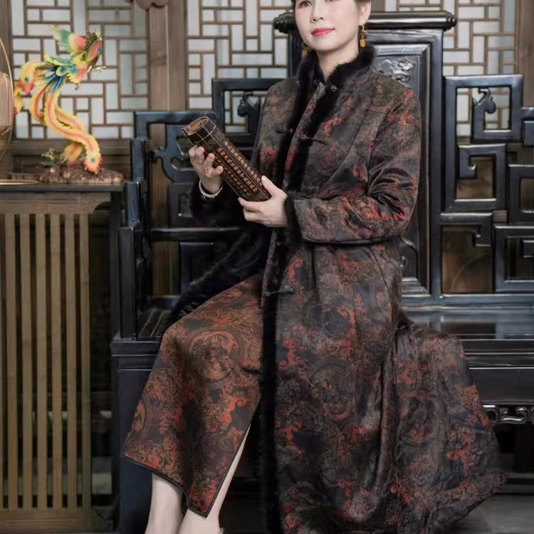 祥安姿服饰加厚气质中国风重磅水貂毛长款棉服（龙凤呈祥）G357048M