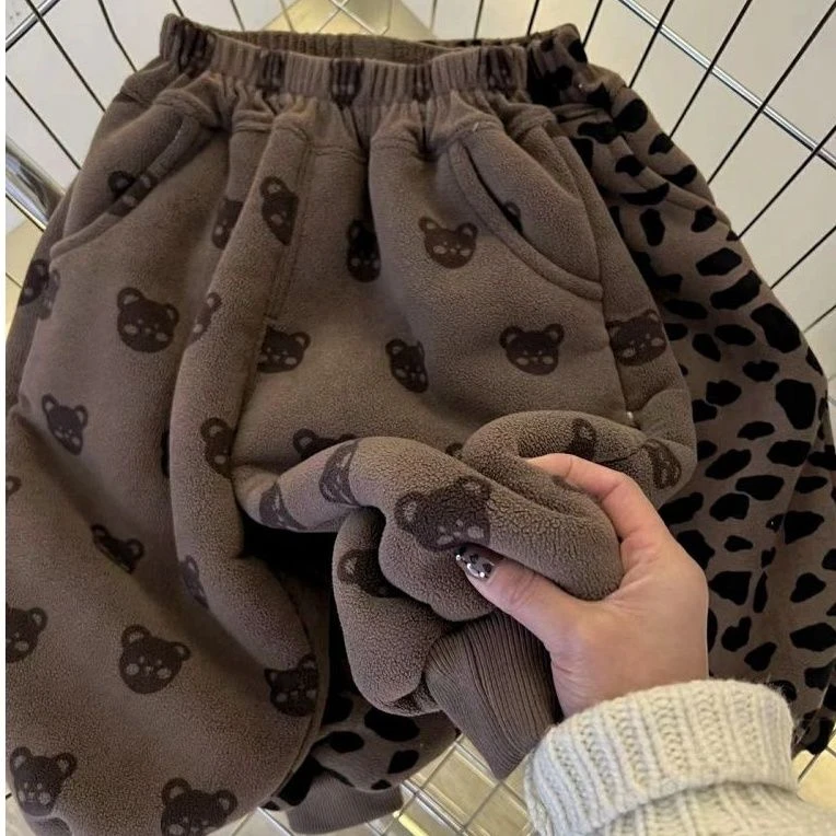 一条过冬~豹纹小熊裤儿童奥利米粒绒糕毛巨厚小童长裤保暖束脚裤