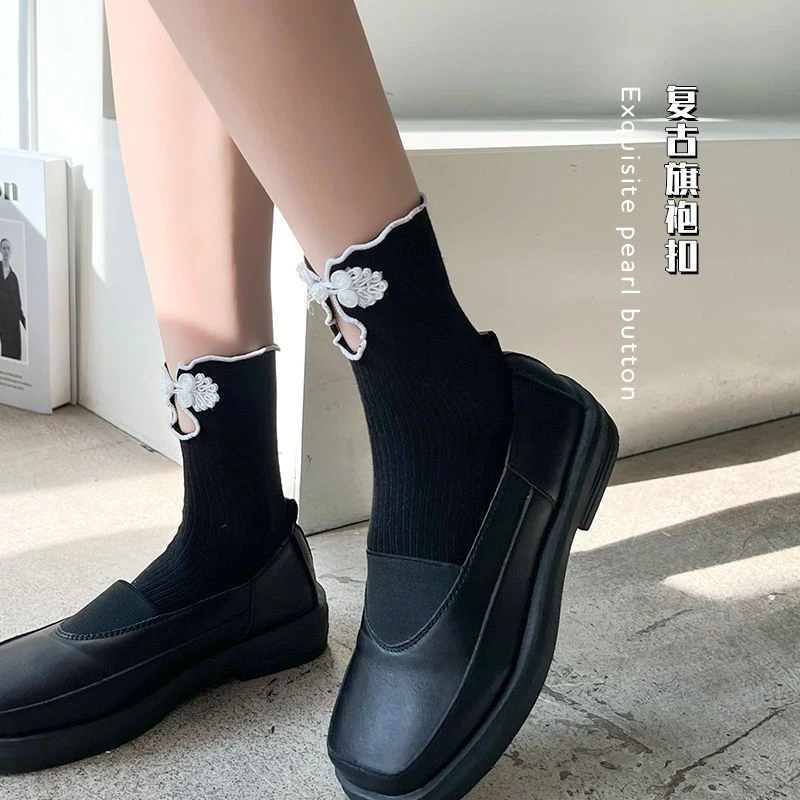 新中式袜子女中国风盘扣中筒袜黑色白色木耳边镂空旗袍扣国潮短袜
