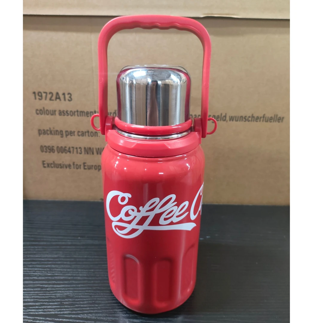 网红时尚可爱背带保温杯红色