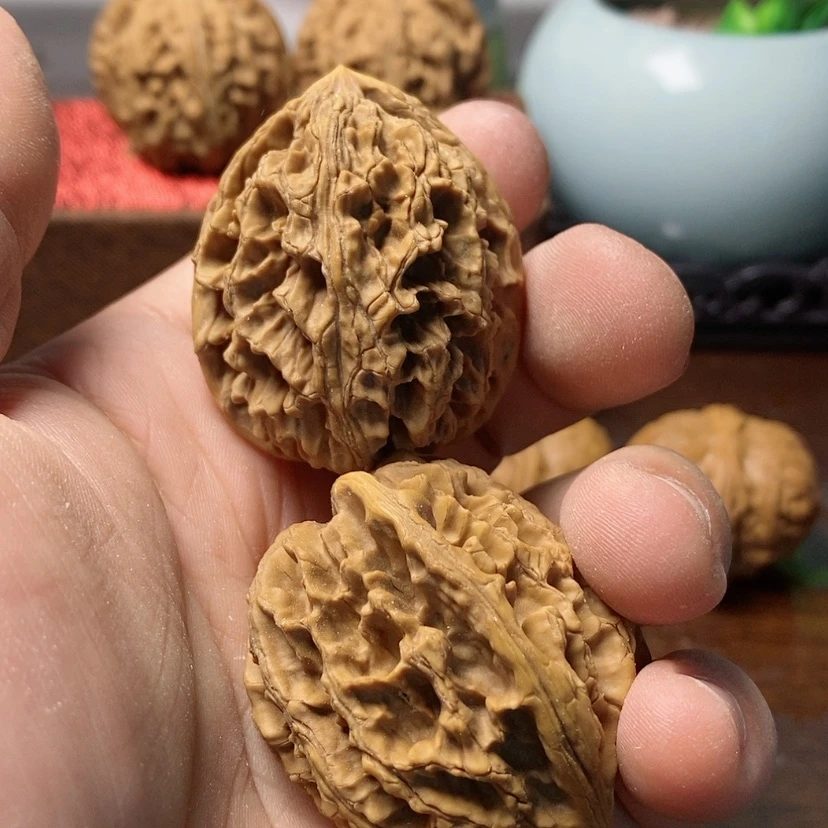 【闪购商品】文玩核桃把件?****c