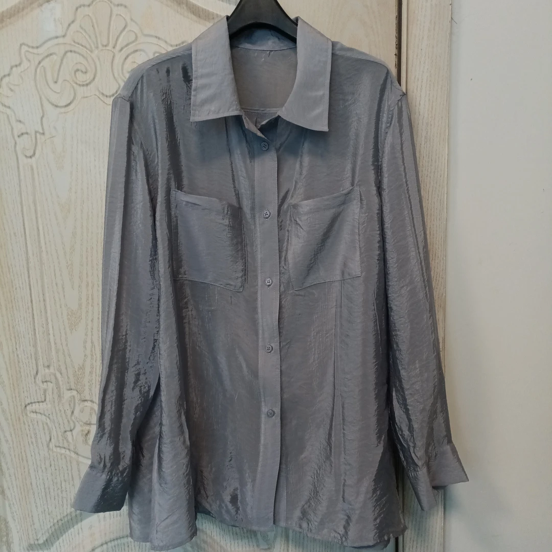 新品女士衬衫时尚