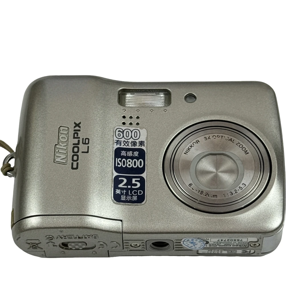 9新 Nikon/尼康 L6 香槟色 600w像素 复古ccd数码 用五号电池
