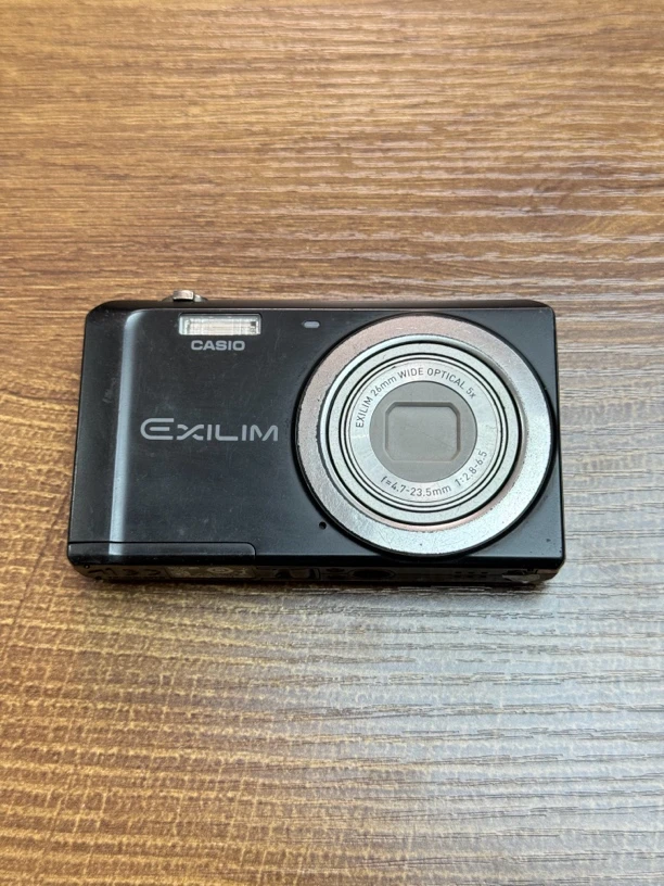 9新 Casio/卡西欧 zs5 黑色 复古ccd数码相机冷色调