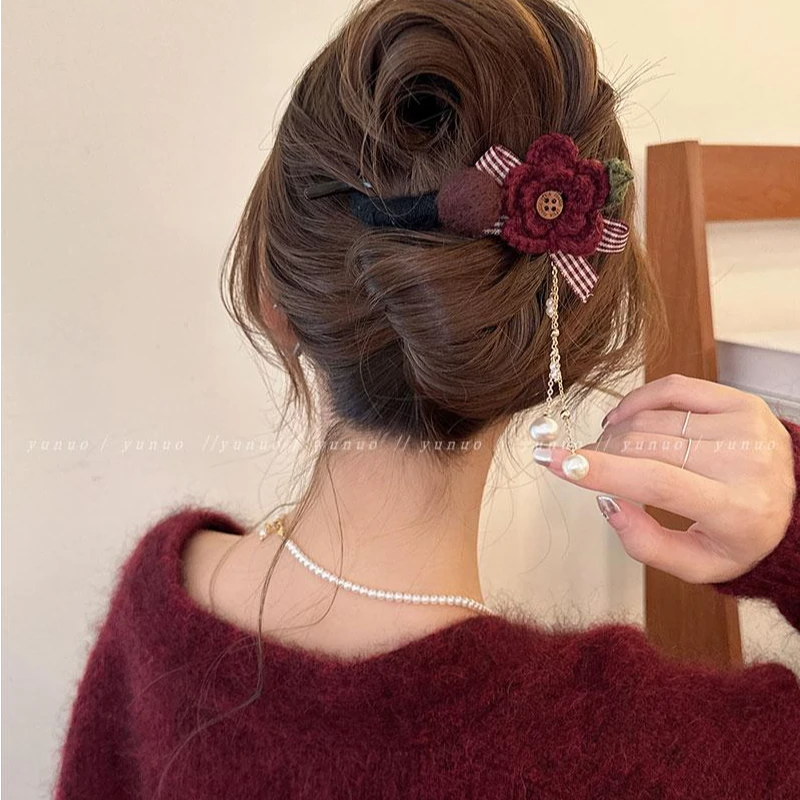 新中式复古针织花朵发夹女后脑勺高级感一字抓夹2024新款扭扭夹子