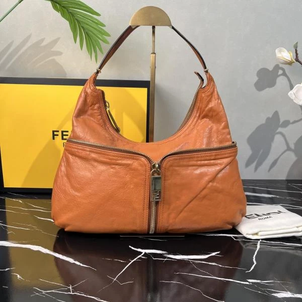 95新/芬迪/包包/市场价16000/241028WY0018