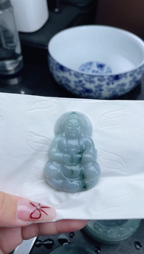 【闪购商品】翡翠吊坠(不含链)未镶嵌观音