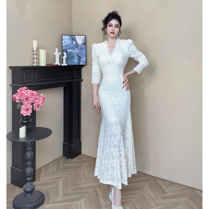 【设计师定制】新款法式时尚气质刺绣修身连衣裙40625