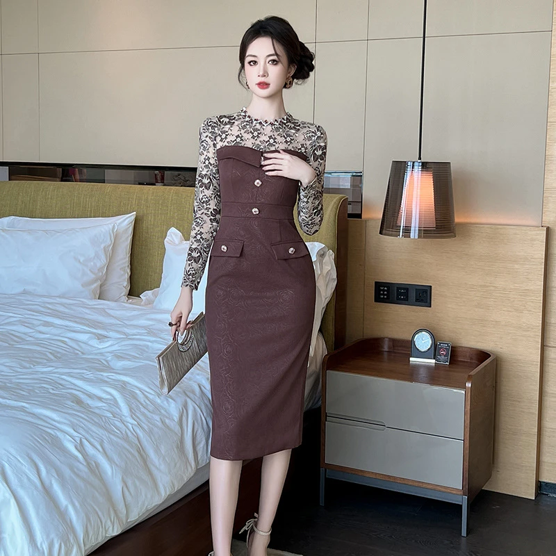 2024秋冬装新款女装轻熟风气质蕾丝拼接过膝包臀长袖连衣裙21482