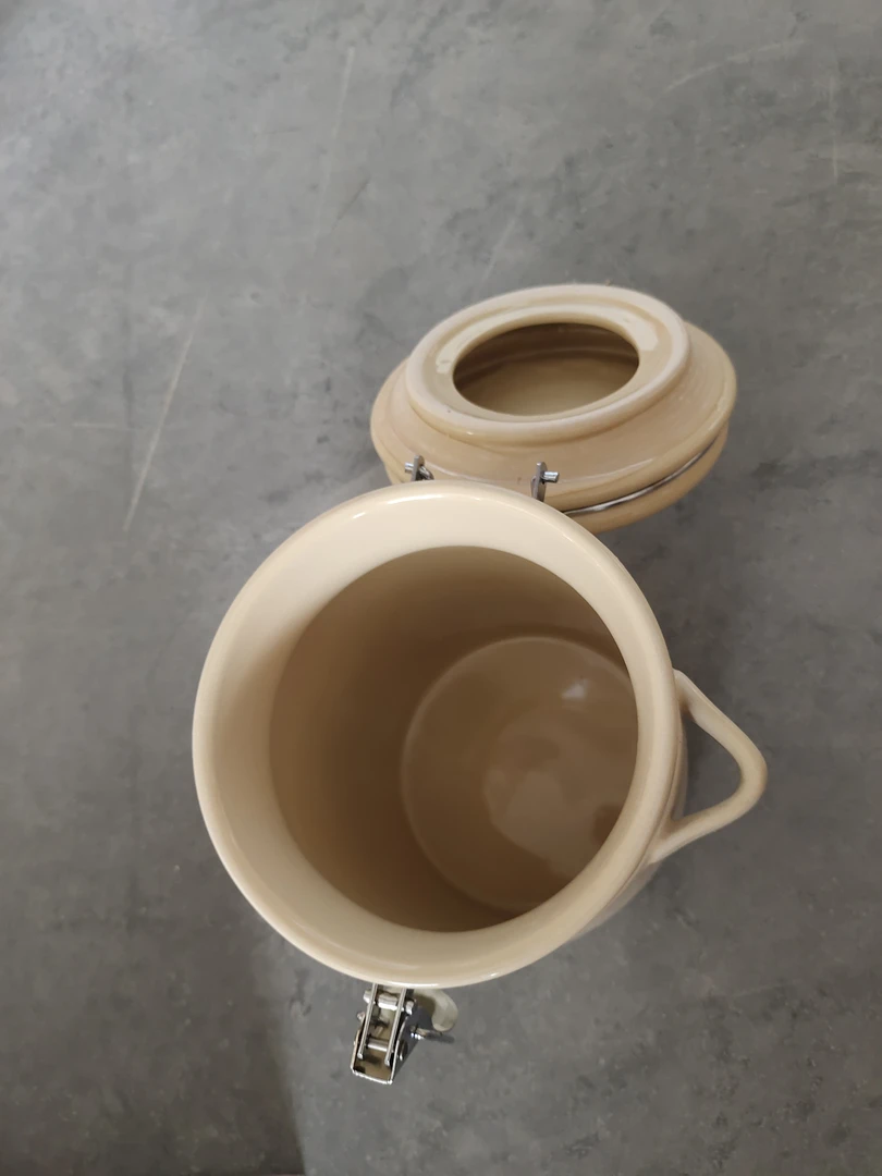 百货4019 不挑色中罐子