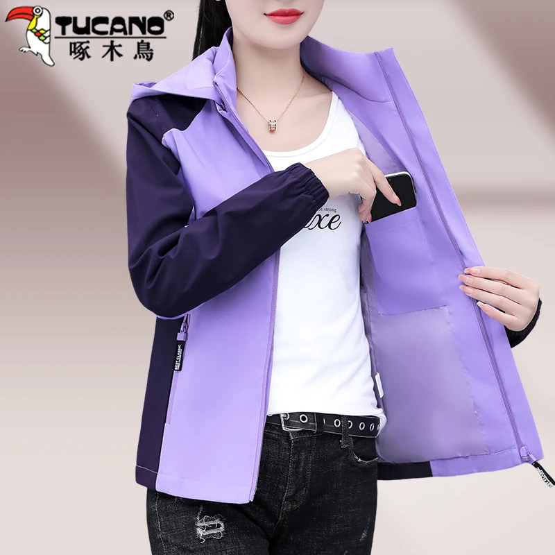 【官方】啄木鸟妈妈冲锋衣女外套春新款女士休闲百搭减龄连帽薄上衣