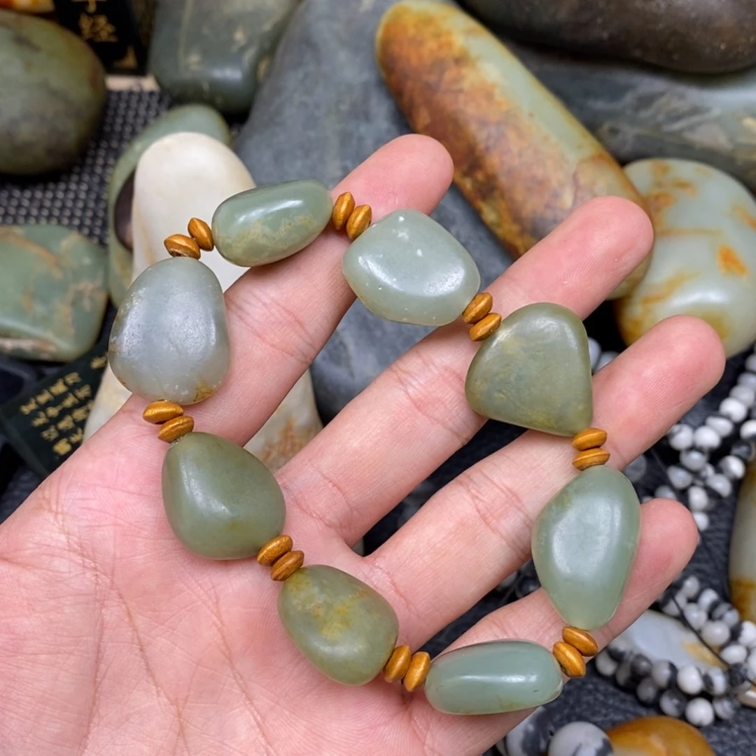 和田玉（糖玉）挂件未镶嵌路**明