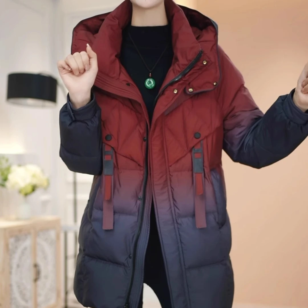 潮流时尚渐变色白鸭绒羽绒服2024款冬季新款洋气时尚保暖显瘦外套