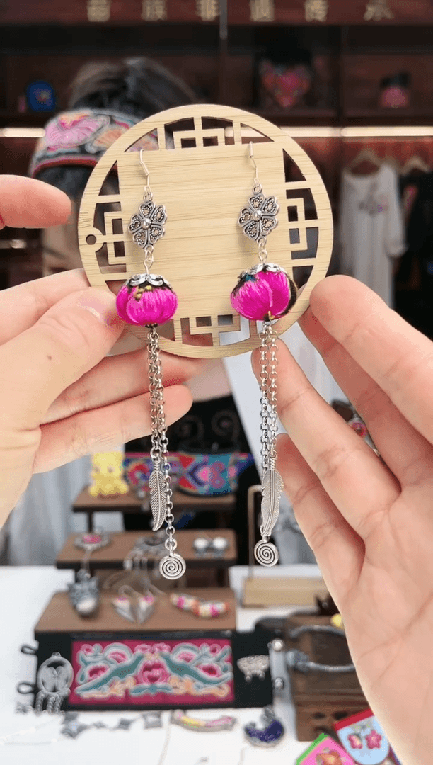 【闪购商品】织绣1707编号闪购苗银耳环