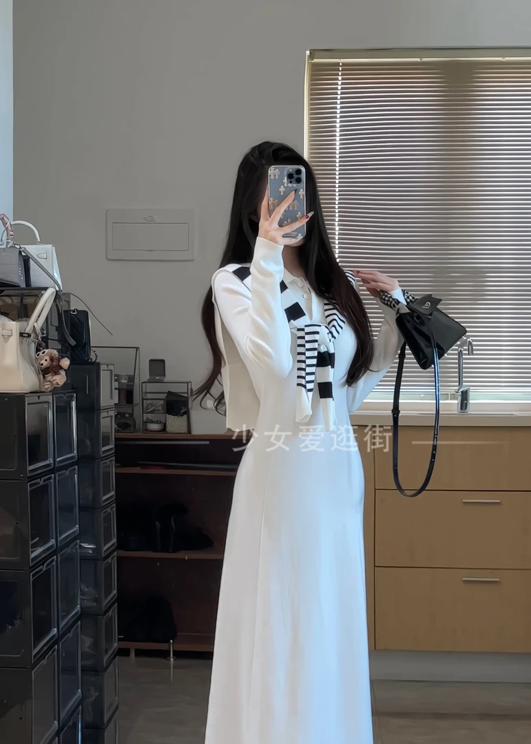简约polo领纯色修身显身材长袖针织长裙女条纹披肩两件套