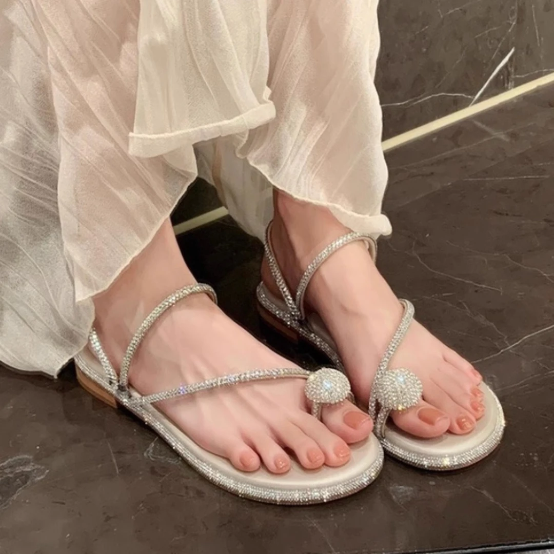 啄木鸟法式闪闪水钻套趾细带凉鞋女外穿2024新款一字带仙女凉拖夏