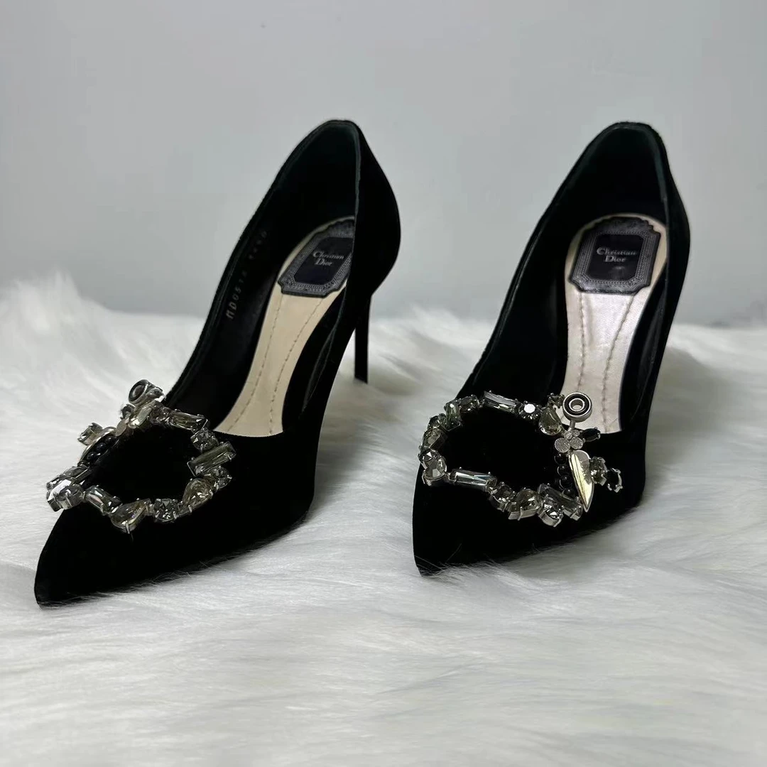 DIOR/迪奥【95新】 黑色绒面水晶钻扣时尚高跟鞋 34.5码 编号：Y18