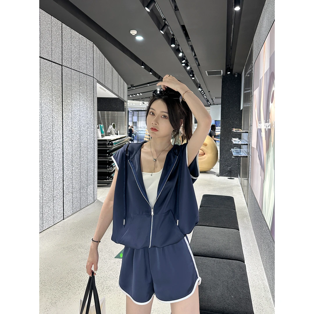 2024夏季连帽无袖上衣套装女夏百搭运动宽松休闲短裤女两件套装潮