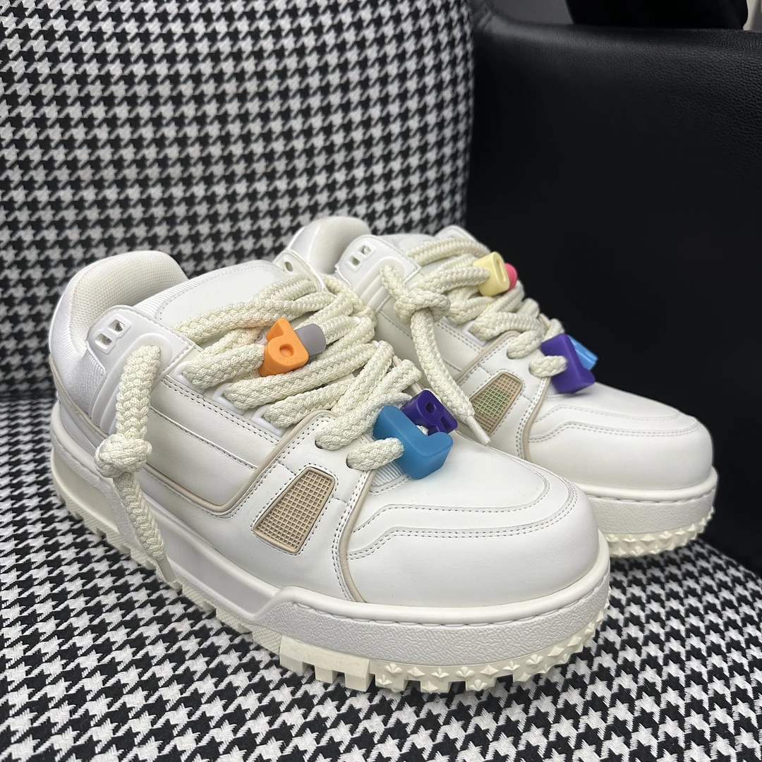 小胖丁24ss//新款休闲板鞋男厚底真皮男士休闲鞋子 *