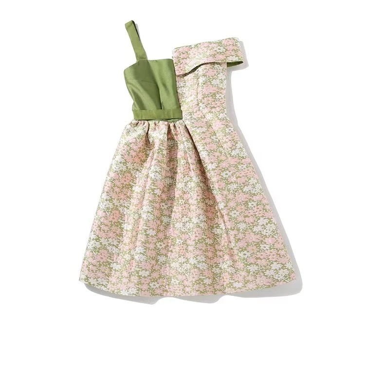 鹤鹤服饰⑧.⑨⑨叫到名字下单备注编码样衣尾货默认瑕疵介意勿拍