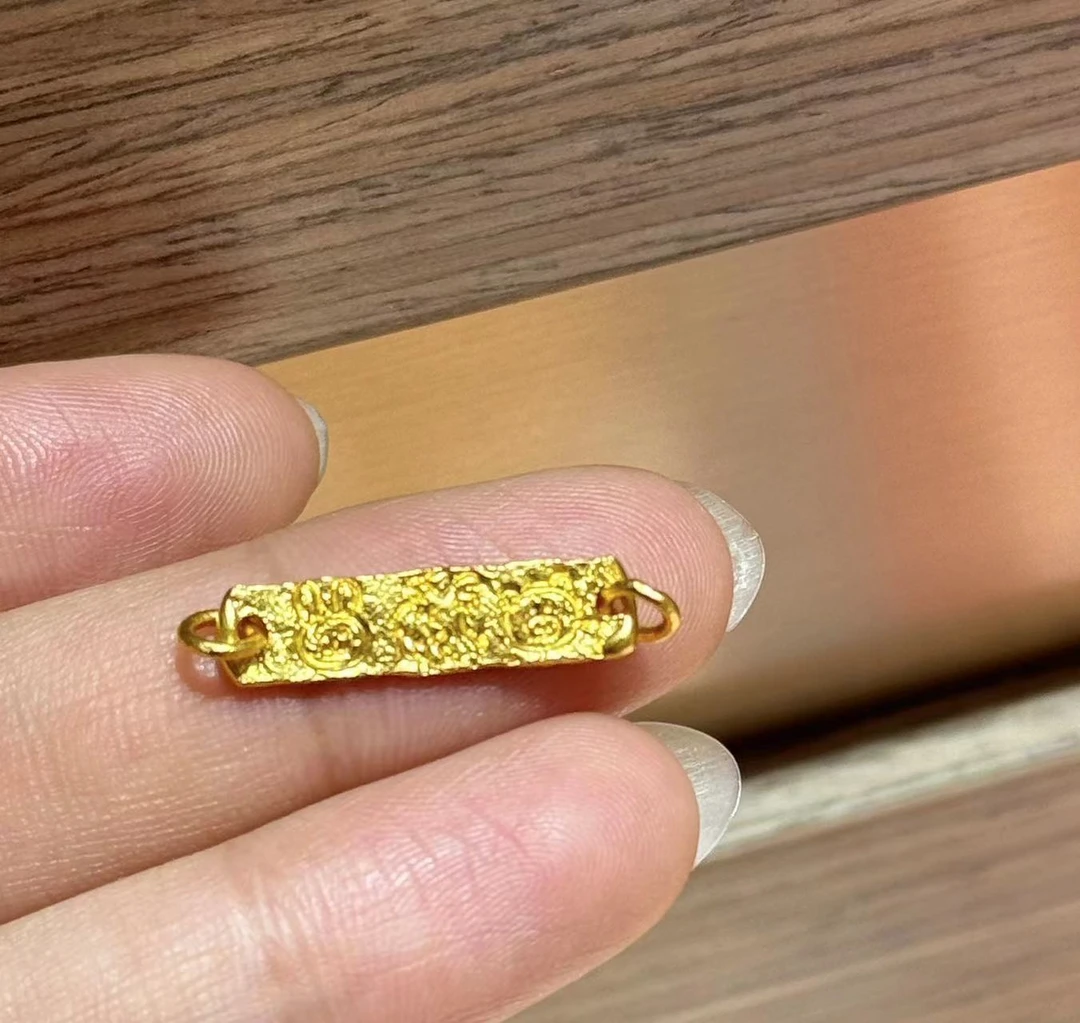 启缘珠宝足金三合生肖猪羊兔手链转运吉言牌