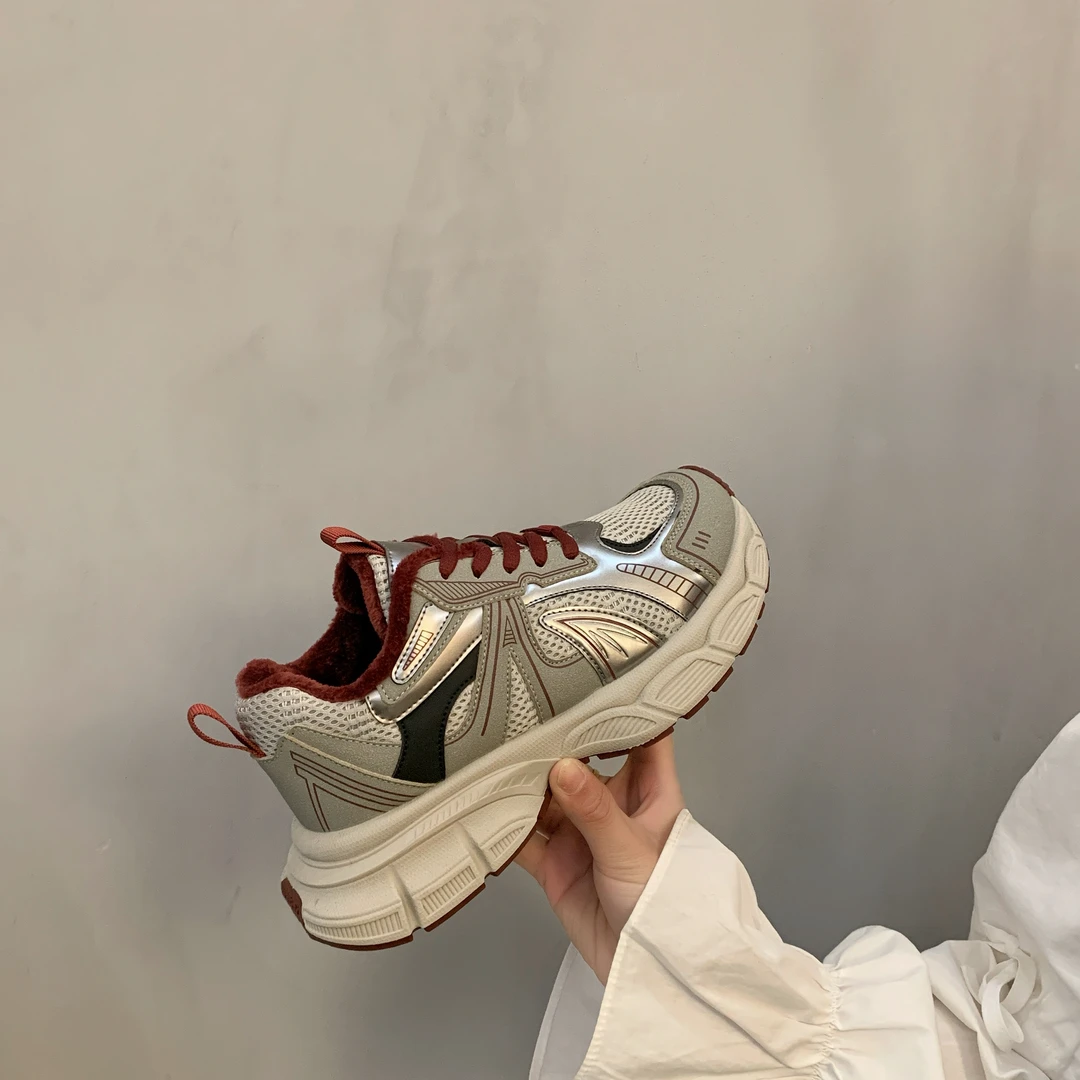 巴黎增高底厚底老爹鞋女款2024新款秋冬季加绒女鞋子百搭运动鞋女