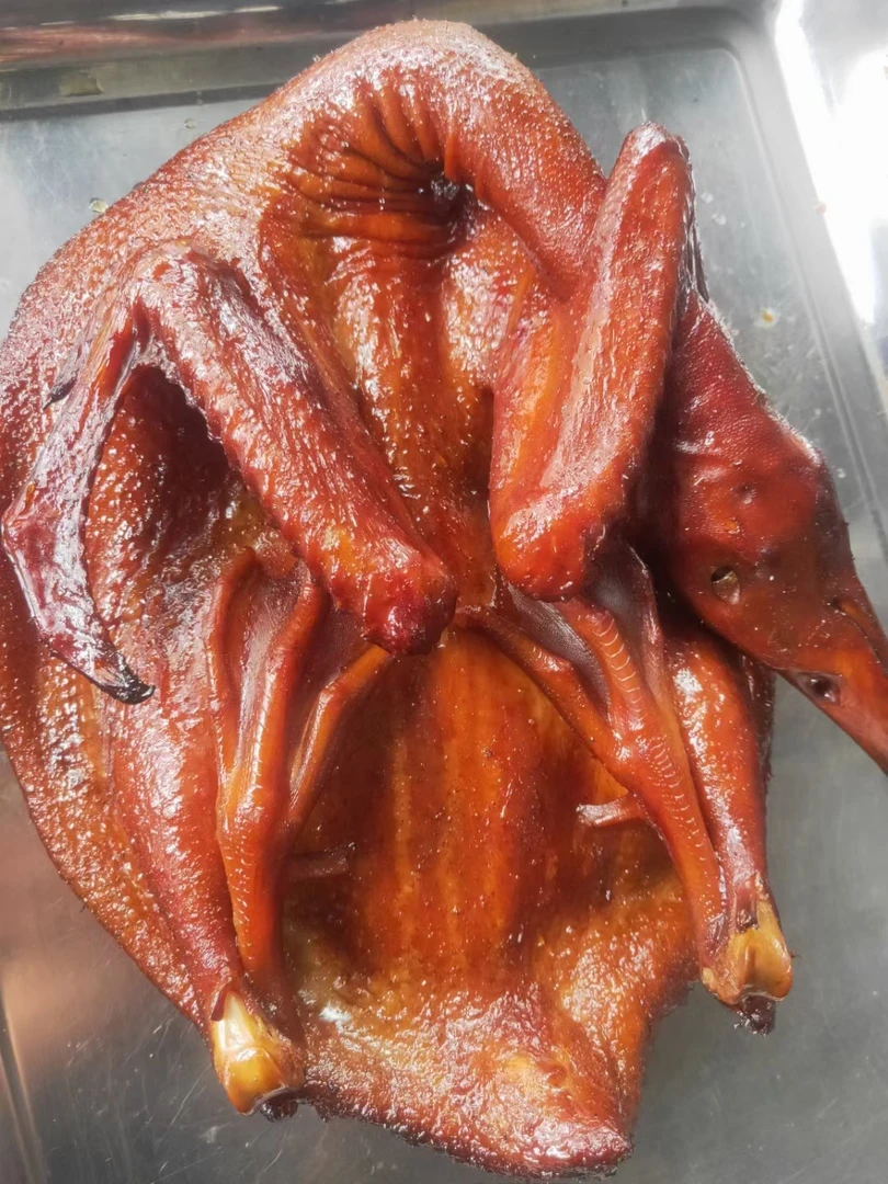 潮汕熏鸭脯 熏鸭子 一只950克顺丰快递包裹