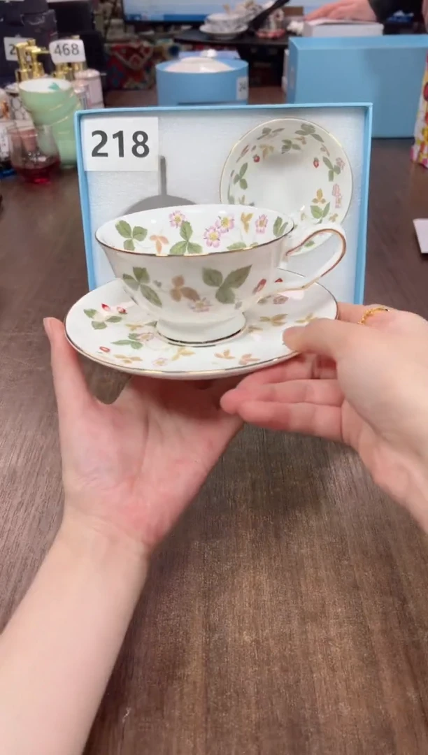 【闪购商品】瓷瓶218