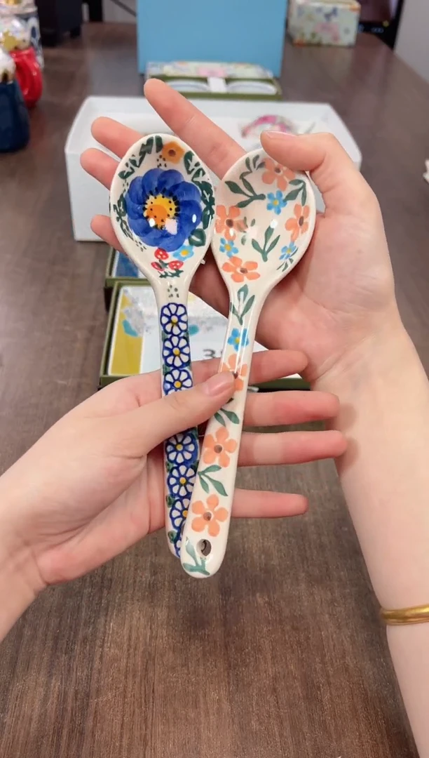 【闪购商品】瓷瓶勺