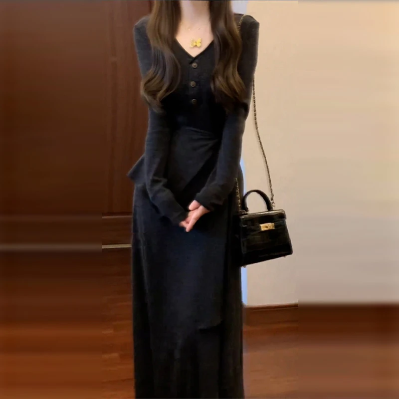 韩系慵懒风黑色毛衣连衣裙子女2025款一整套气质针织长裙