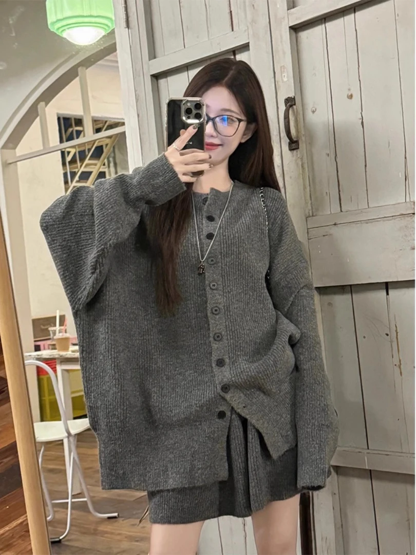 秋冬慵懒风套装一整套初冬穿搭高级感减龄毛衣针织套装裙两件套女