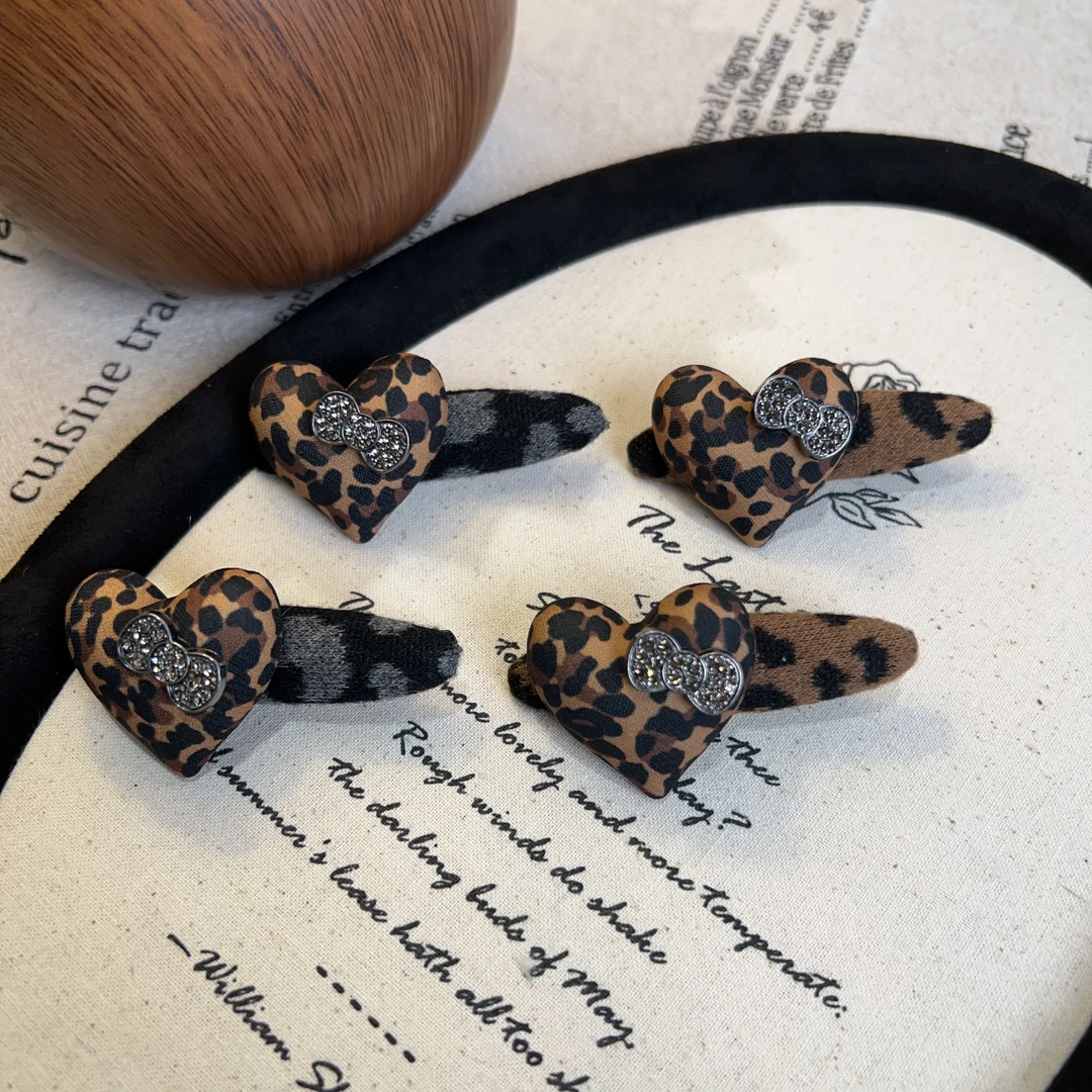 F0115韩东大门爱心豹纹秋冬侧边夹刘海夹碎发夹百搭复古发夹法式