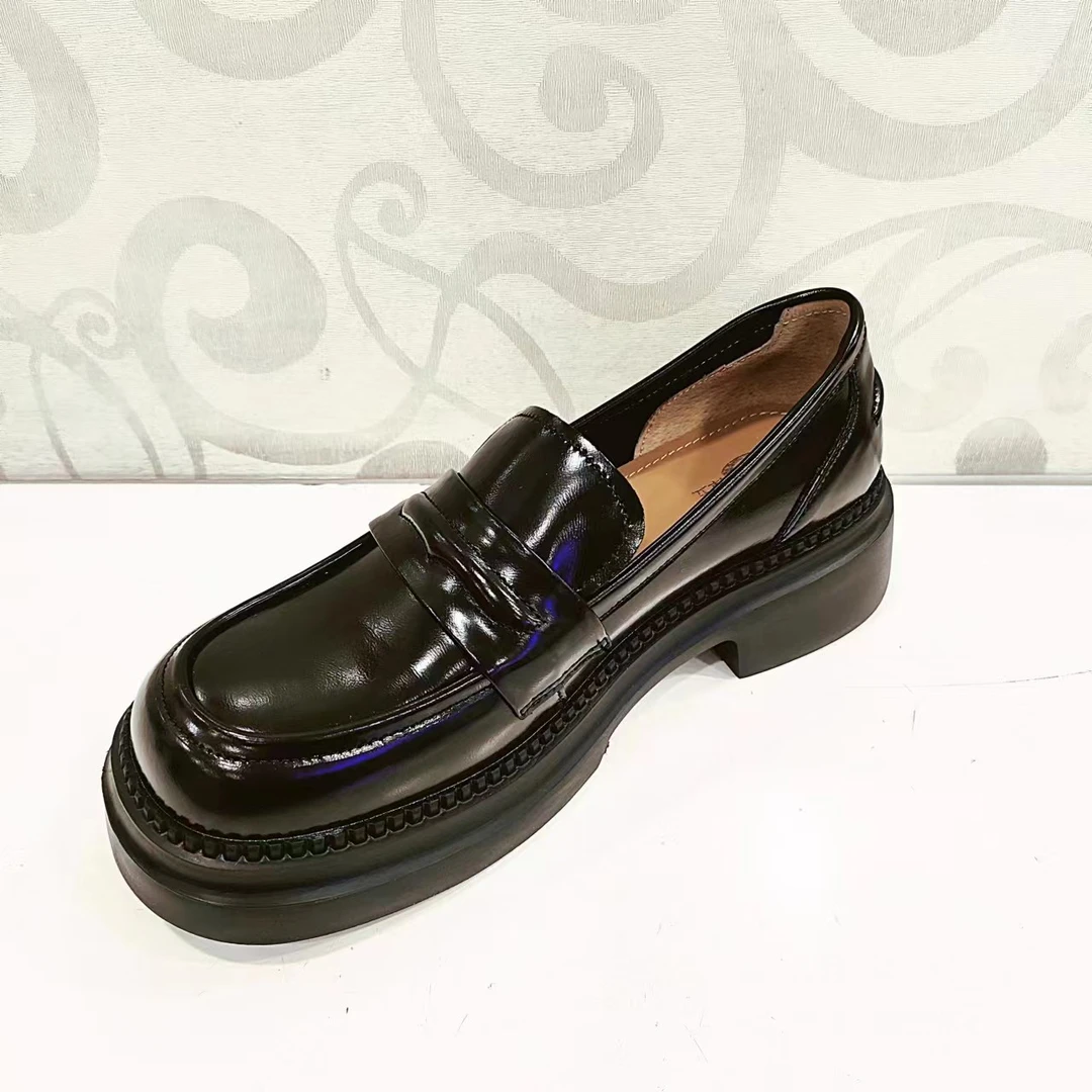 倬立 2024春季新款真皮厚底英伦乐福鞋