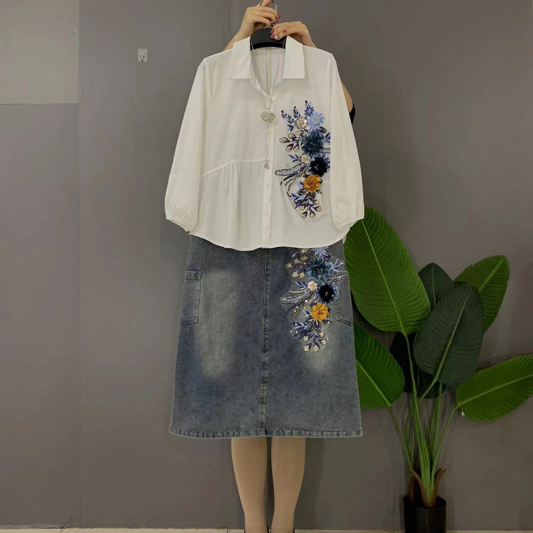 早春新款欧货重工刺绣立体花宽松减龄上衣十半身裙(两件套）