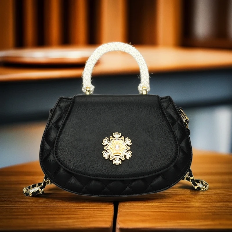 独特小众设计珍珠扣马鞍包新款高级感手提包时尚单肩斜跨包潮