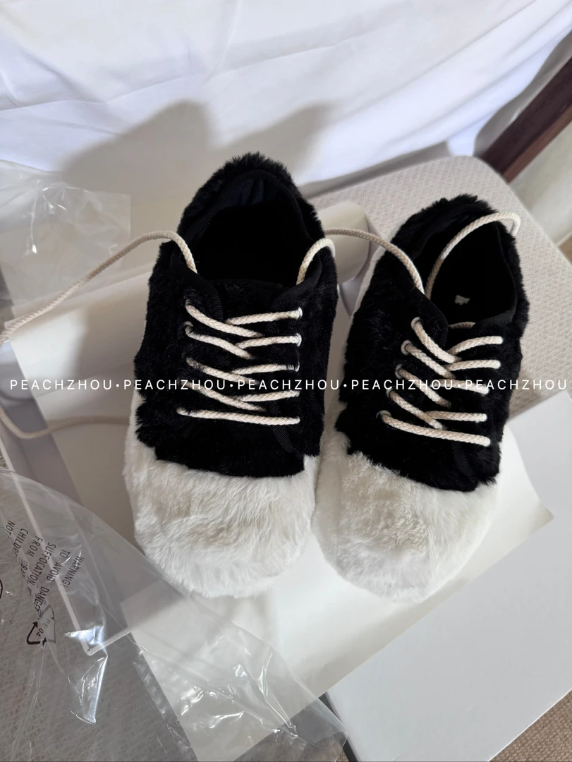 『PEACHZHOU』大头毛毛泰迪平底棉布系带减龄面包休闲板鞋