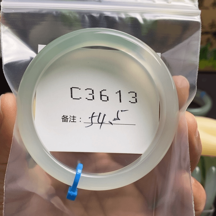 【闪购商品】玛瑙/玉髓手镯合金