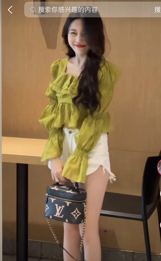 薇薇专属8180显瘦上衣