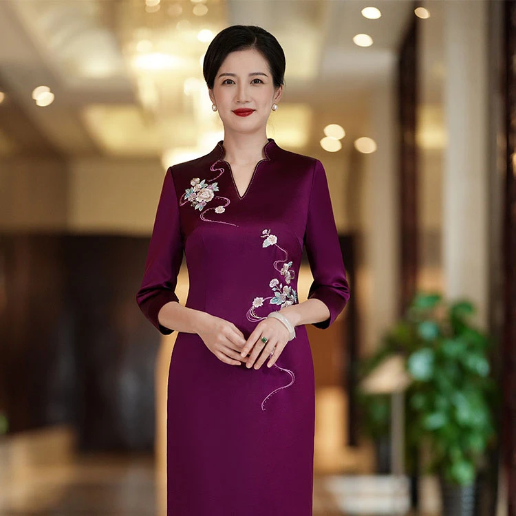 一米画纱喜婆婆婚礼2024春秋中国风旗袍刺绣大码中长款礼服291