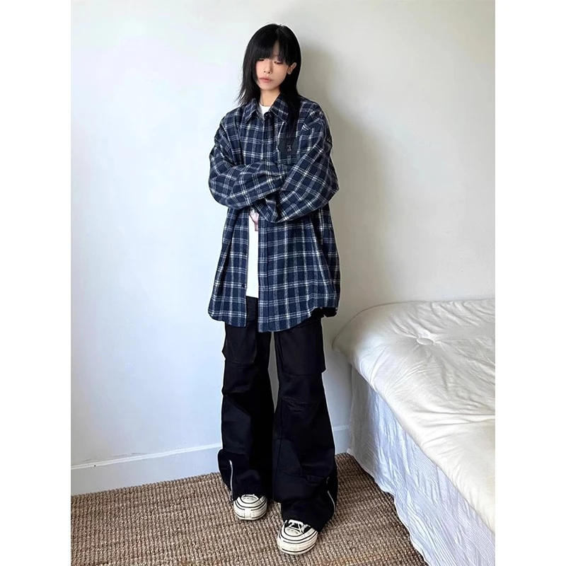 美式复古格子衬衫女秋季新款宽松防晒衬衣外套设计感情侣长袖上衣