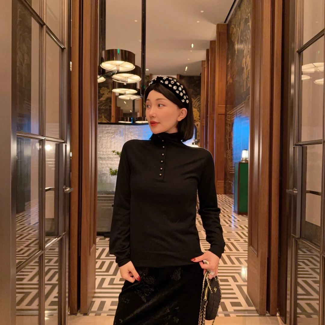 Betty Bairn【穆云】美丽诺羊毛高领长袖上衣24B-BW6791