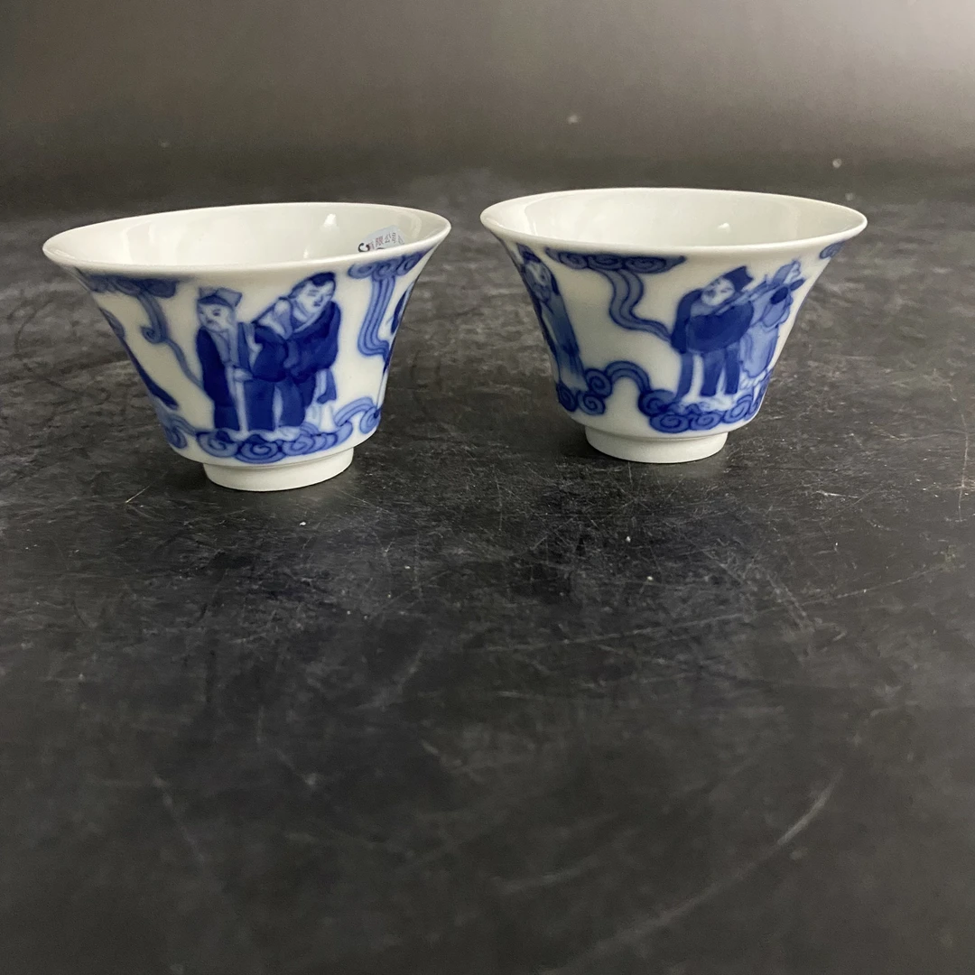 669 青花人物对杯