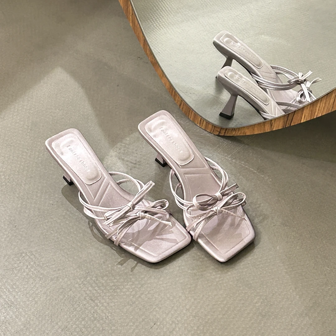 温柔少女风紫色蝴蝶结凉拖鞋女夏配裙子拖鞋2024新款法式高跟鞋女