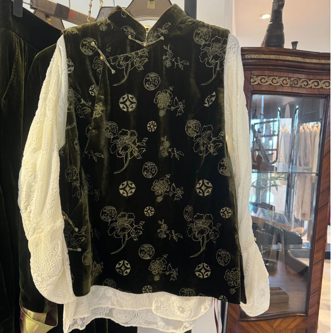 凤禧2025秋冬季丝绒提花新中式墨绿色斜开襟短马夹百搭高贵宽松