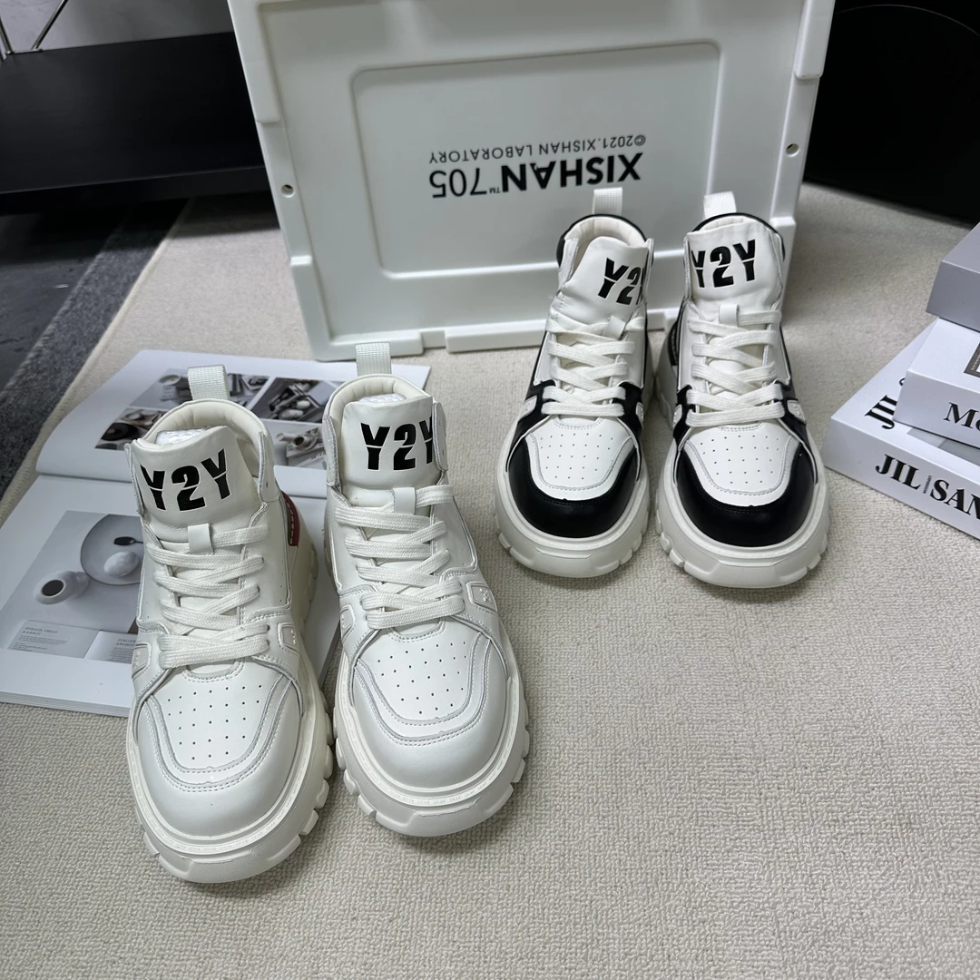 冬季款百搭厚底女马丁靴2023时尚潮流女靴  888A-1  高版