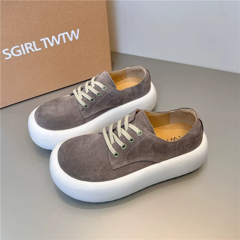 SGIRL TWTW磨砂皮复古休闲鞋板鞋2025春季新款百搭厚底松糕面包鞋