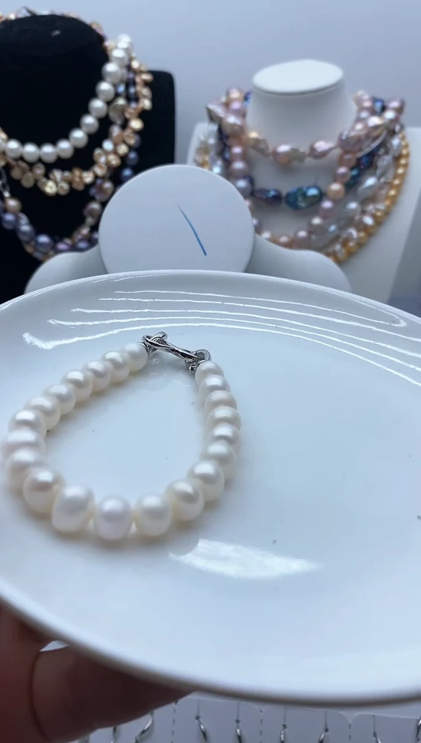 【闪购商品】淡水珍珠颈饰钛钢38